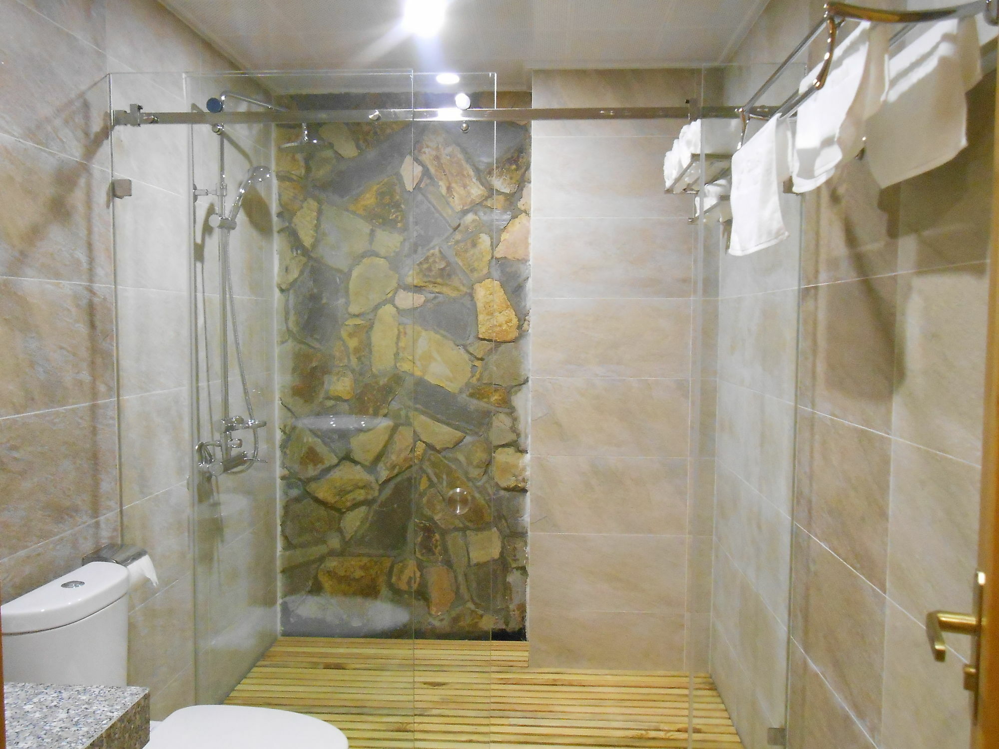 Hotel Sinh Plaza Hanoi